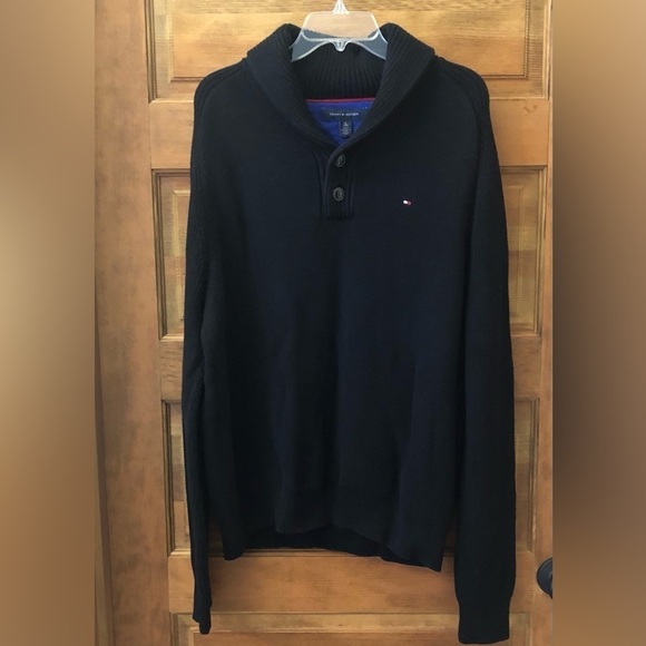 Tommy Hilfiger/Men’s black Cowell neck w/ Henley buttons in brown/  size  XL - Picture 1 of 8